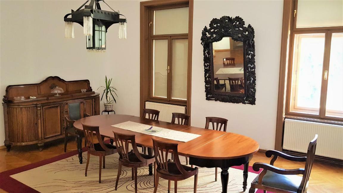 Luxury Apartment In The Heart Of Varaždin Exterior foto