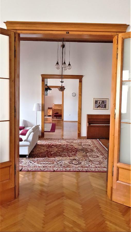Luxury Apartment In The Heart Of Varaždin Exterior foto