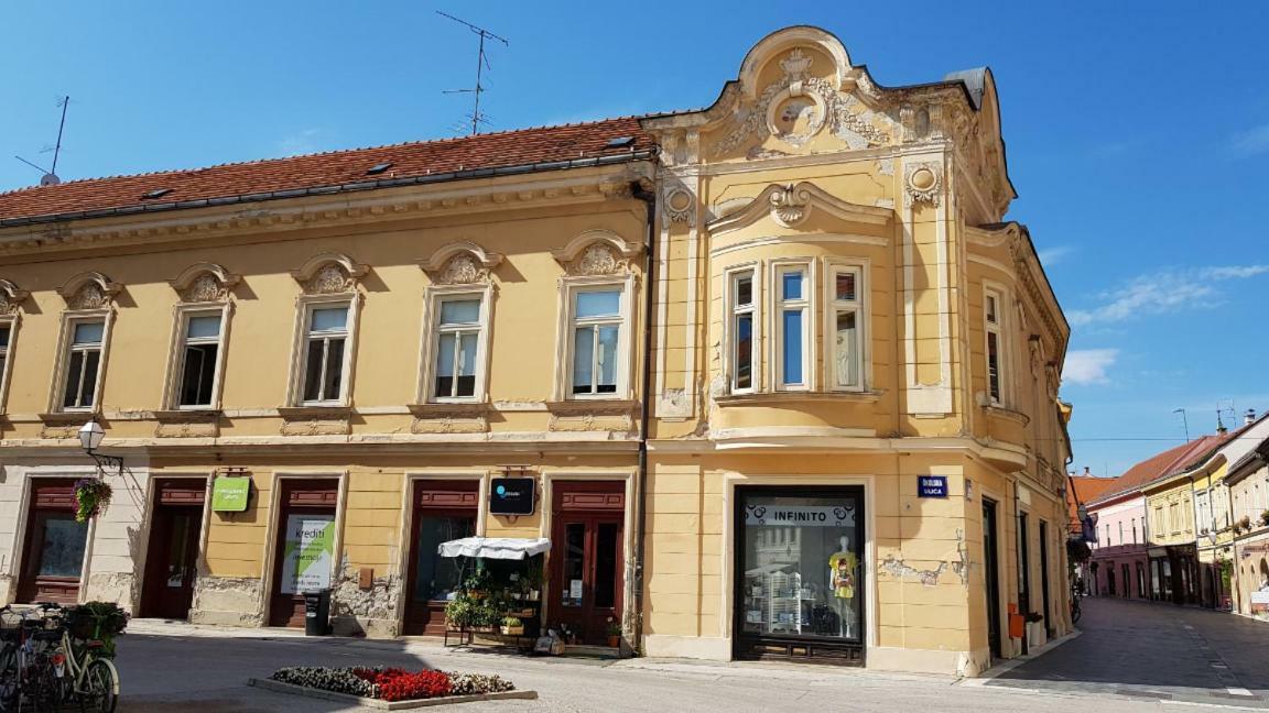 Luxury Apartment In The Heart Of Varaždin Exterior foto